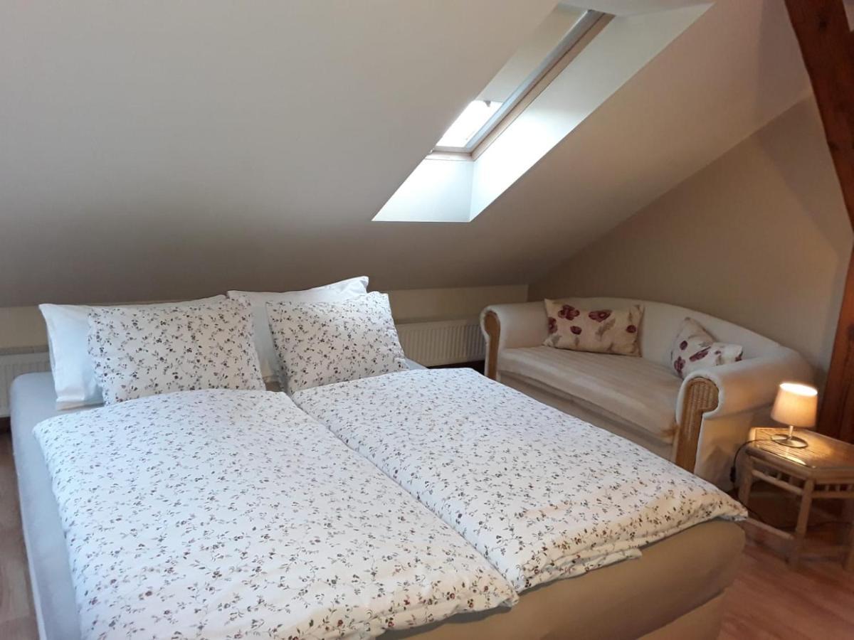 Apartament Tina Dzierżoniów Dış mekan fotoğraf